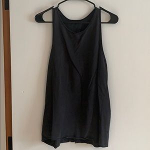 Lululemon black tank